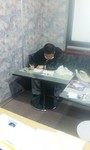 履歴書記入中.jpg